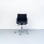 5x Vitra Eames EA 117 Bureaustoel Zwart Hopsak - Gepolijst, Zwart, Ophalen of Verzenden, Zo goed als nieuw, Bureaustoel