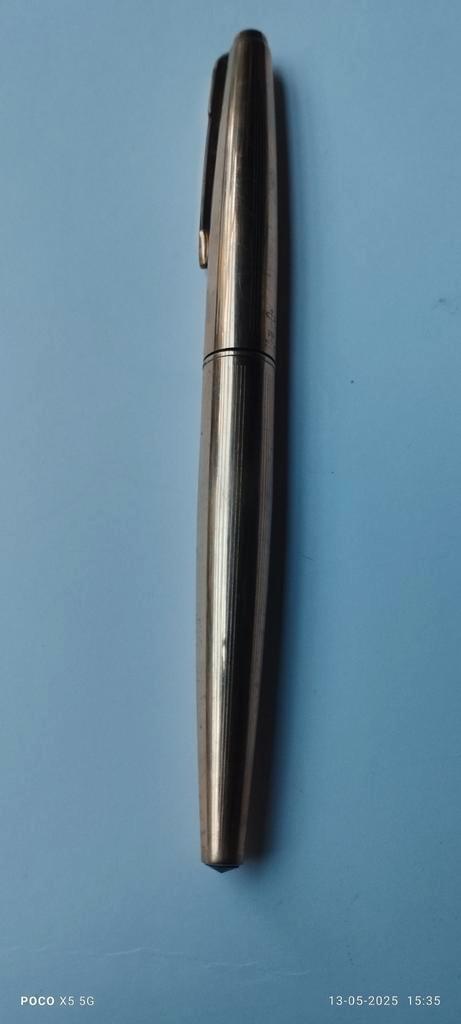 Prachtige gave Vintage PARKER Insignia ca 1980, Verzamelen, Pennenverzamelingen, Gebruikt, Vulpen, Parker, Ophalen of Verzenden