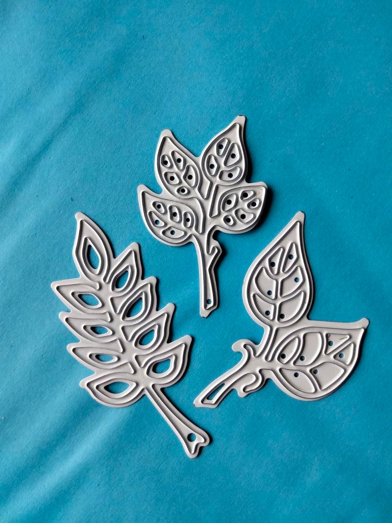 Snijmallen blaadjes Marianne Design, Ophalen of Verzenden, Zo goed als nieuw, Natuur, Pons of Mal