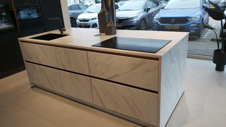 Fronten Bruynzeel keuken Jura marmer-wit, Huis en Inrichting, Keuken | Keukenelementen, Zo goed als nieuw, Minder dan 100 cm, 50 tot 100 cm