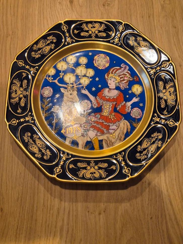 Hutschenreuther wandbord., Antiek en Kunst, Antiek | Wandborden en Tegels, Ophalen of Verzenden