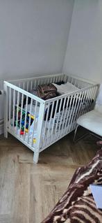 Bed en Commode, Huis en Inrichting, Ophalen, Wit, 190 cm of minder, Zo goed als nieuw