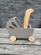 Houten poppenwagen moover, Kinderen en Baby's, Speelgoed | Houten speelgoed, Ophalen, Zo goed als nieuw