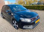 Mooie VW Polo 1.2 Zwart metallic GTI uitvoering APK 10-2025, Auto's, Voorwielaandrijving, 967 kg, 60 pk, 1198 cc