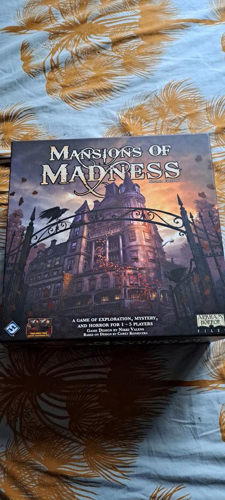 Mansions of Madness: 2nd Edition + Beyond The Threshold exp., Hobby en Vrije tijd, Gezelschapsspellen | Bordspellen, Zo goed als nieuw