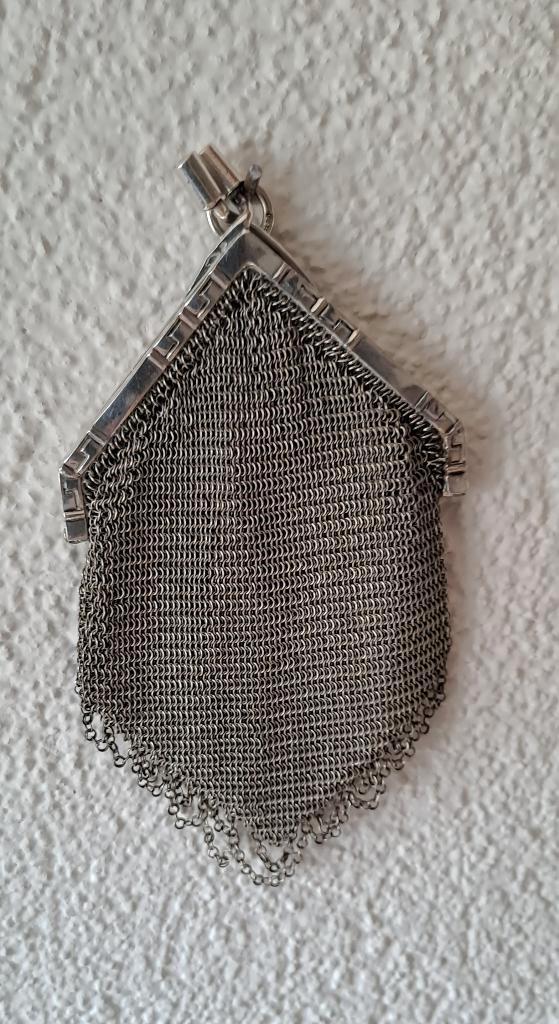 Een bijzondere echt zilveren antiek beursje. ( K 835 S), Antiek en Kunst, Antiek | Goud en Zilver, Zilver, Verzenden