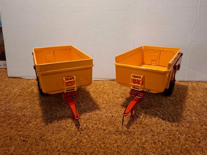 Miedema enkelas kieper., Hobby en Vrije tijd, Modelauto's | 1:32, Nieuw, Tractor of Landbouw, Overige merken, Ophalen of Verzenden