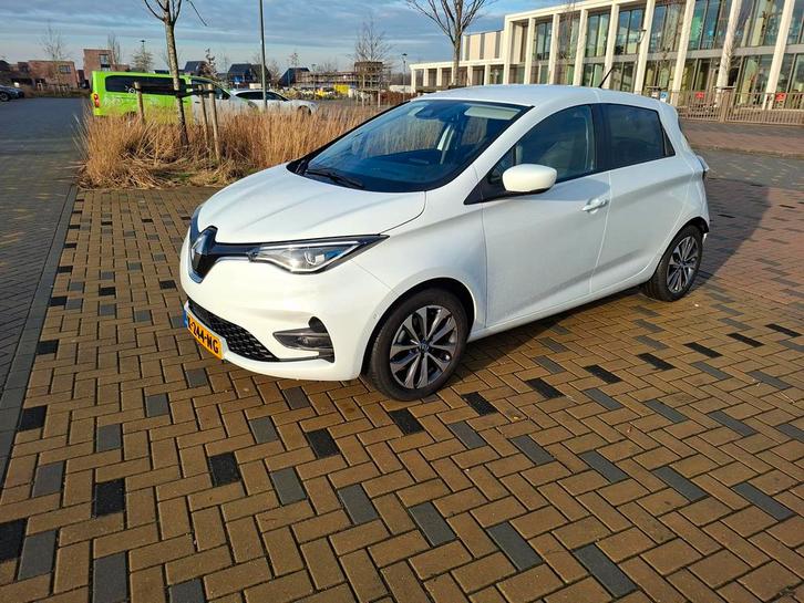 Renault ZOE R135 135pk 2021 Wit, Auto's, Renault, Particulier, ZOE, Elektrisch, Hatchback, Automaat, Origineel Nederlands, Wit