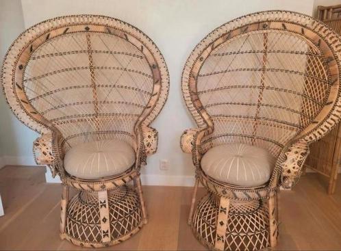 Stoelen Rotan Pauw incl kussen en tafeltje, Huis en Inrichting, Stoelen, Zo goed als nieuw, Twee, Riet of Rotan, Overige kleuren