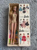 Oudere swirl ponytail barbie in doos, Verzamelen, Poppen, Ophalen of Verzenden, Zo goed als nieuw, Pop