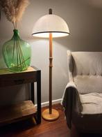 Vintage mushroom vloerlamp met kunststof kap, Ophalen, Zo goed als nieuw, Hout, 150 tot 200 cm