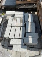 280 stuks dikformaat schellevis grijs, Ophalen of Verzenden, Zo goed als nieuw, Beton, Minder dan 100 cm