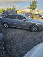 Opel Vectra 1.8 16V HB 2004 Grijs, Voorwielaandrijving, 65 €/maand, Zwart, 4 cilinders