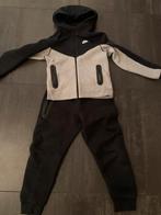 Nike Tec 137/147, Kinderen en Baby's, Kinderkleding | Maat 140, Ophalen of Verzenden, Zo goed als nieuw, Jongen of Meisje