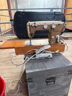Antieke Köhler Naaimachine - Verzamelobject, Hobby en Vrije tijd, Naaimachines en Toebehoren, Ophalen of Verzenden, Gebruikt, Naaimachine