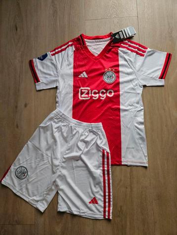 Ajax Kids 2025-2026 beschikbaar voor biedingen