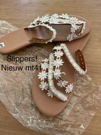 Nieuwe slippers maar 41, Ophalen of Verzenden, Nieuw