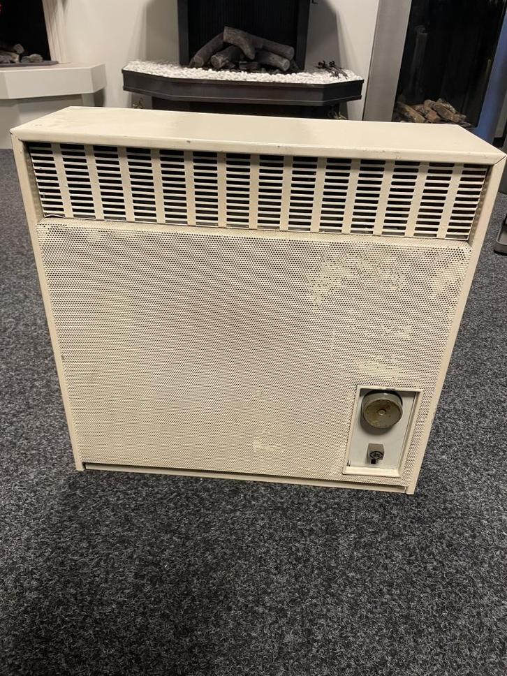 Dru 656 T gevelkachel--1 jaar garantie, Huis en Inrichting, Kachels, Gebruikt, Hangend, Gevelkachel, Gas, Ophalen