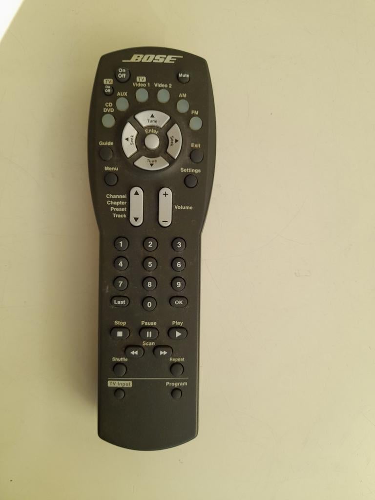 Bose 3-2-1 advances remote control / zgan, Audio, Tv en Foto, Afstandsbedieningen, Ophalen, Zo goed als nieuw