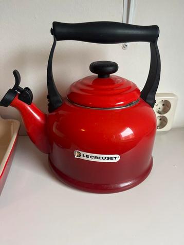 Le Creuset Fluitketel - Rood beschikbaar voor biedingen