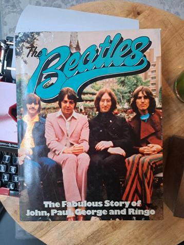 The Beatles - Octopus Books - zeldzaam boek uit 1975 beschikbaar voor biedingen