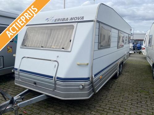 Hymer Eriba Nova 650 Htd Rondzit dinette vastbed WINTERSALE, Caravans en Kamperen, Caravans, Bedrijf, tot en met 6, 1250 - 1500 kg