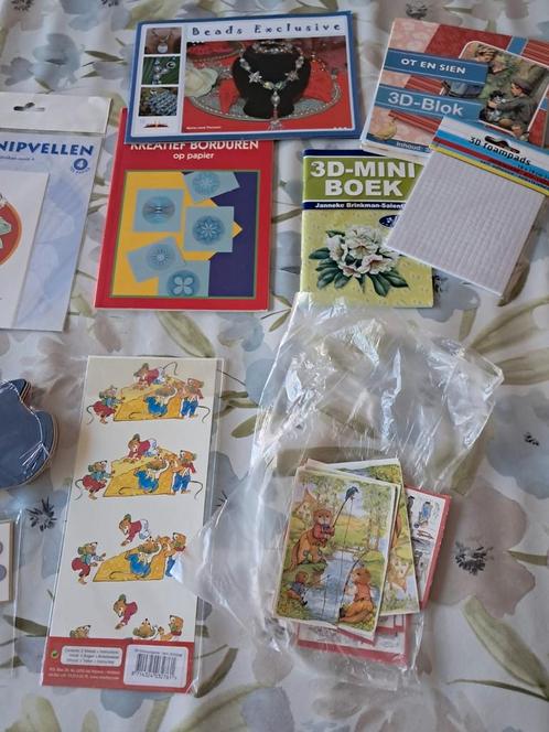 Heel veel knutsel (kaarten) spullen, Hobby en Vrije tijd, Knutselen, Zo goed als nieuw, Overige typen, Ophalen