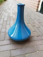 Hoge blauwe vaas, Huis en Inrichting, Woonaccessoires | Vazen, Minder dan 50 cm, Glas, Blauw, Ophalen of Verzenden