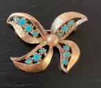 Oude broche met blauwe steentjes gemerkt, Sieraden, Tassen en Uiterlijk, Broches, Ophalen of Verzenden, Zo goed als nieuw, Blauw