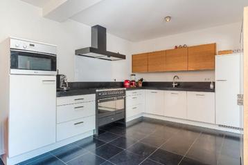 Frako keuken met stenen blad en Miele apparatuur  beschikbaar voor biedingen