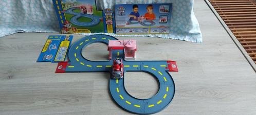 Paw Patrol  roll & patrol speelsets, Kinderen en Baby's, Speelgoed | Actiefiguren, Zo goed als nieuw, Ophalen