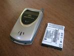MOTEROLA V60, Telecommunicatie, Mobiele telefoons | Motorola, Verzenden, Gebruikt, Zilver, Fysiek toetsenbord