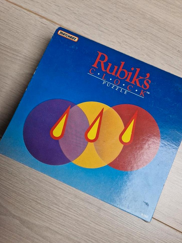 1988 rubik's clock puzzle matchbox klok puzzel rubiks cube, Verzamelen, Speelgoed, Zo goed als nieuw, Ophalen of Verzenden