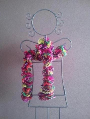 Zelf Gebreide kronkel Sjaal felle kleuren met bolletjes (NIE beschikbaar voor biedingen