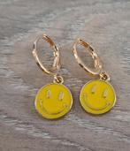 Oorbelletjes Smiley Geel, Ophalen of Verzenden, Nieuw, Geel, Overige materialen