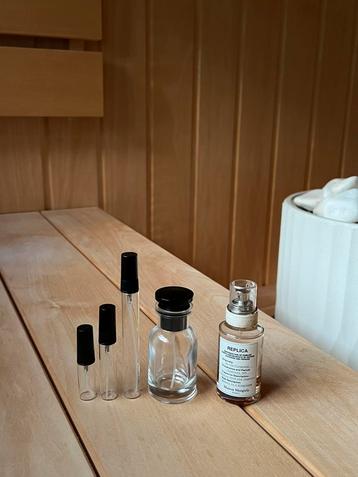 Maison Margiela - By The Fire Place samples/decants/testers beschikbaar voor biedingen