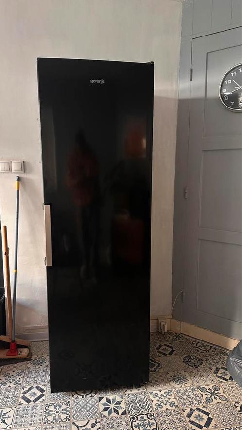 Gorenje Ion Air Koelkast Fridge Black, Witgoed en Apparatuur, Koelkasten en IJskasten, Zo goed als nieuw, Zonder vriesvak, 200 liter of meer