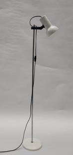 Vintage Witte Staande Lamp Jaren 80 metalen vloerlamp wit, Huis en Inrichting, Lampen | Vloerlampen, Ophalen, Gebruikt, ., 100 tot 150 cm