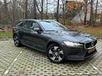 Volvo V60 Cross Country 2.0 T5 AWD Pro, Auto's, Automaat, 1969 cc, Vierwielaandrijving, 750 kg