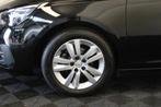 Peugeot 308 1.2 PureTech Active (bj 2021), Auto's, Peugeot, Voorwielaandrijving, Stof, Gebruikt, Euro 6