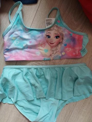 Elsa bikini maat 122 beschikbaar voor biedingen