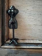 Miniatuur torso-zwart metaal vrouwen model, Ophalen of Verzenden, Zo goed als nieuw