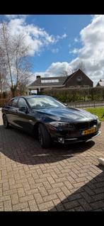 BMW 550i V8 Grijs goed onderhouden nieuw ketting, Auto's, BMW, Automaat, Achterwielaandrijving, 2000 kg, 4395 cc
