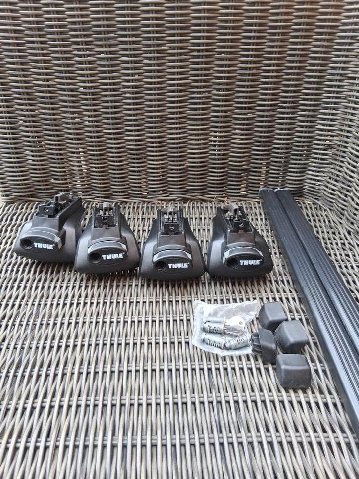 Thule Rapid System 757 Dakdragerset - Complete Set, Auto diversen, Dakdragers, Gebruikt, Ophalen of Verzenden