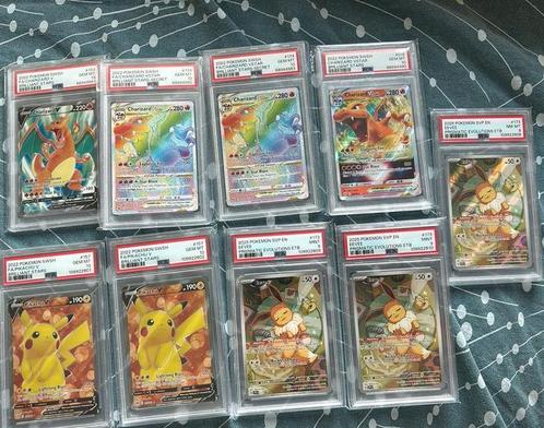 Pokemon psa slabs beschikbaar, charizard, pikachu, eevee, Hobby en Vrije tijd, Verzamelkaartspellen | Pokémon, Zo goed als nieuw
