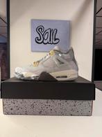 Jordan 4 Retro Photon Dust 38.5, Overige kleuren, Nieuw, Ophalen of Verzenden, Sneakers of Gympen