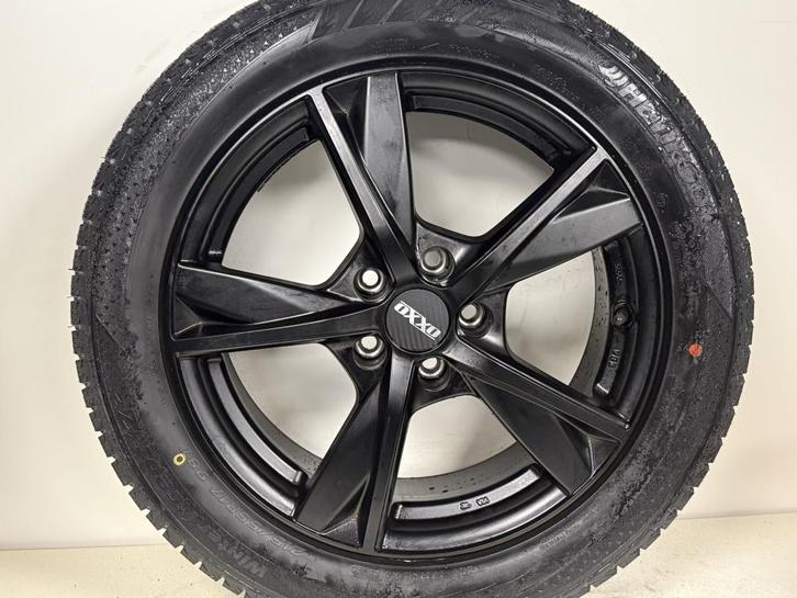 17 inch OXXO Fits Fiat 500x 215/55/17 Hankook Winter 5x110, Auto-onderdelen, Banden en Velgen, Banden en Velgen, Winterbanden