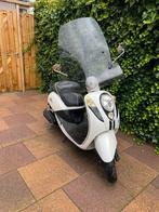 Sym Mio - Snor 8779 km, Zo goed als nieuw, Benzine, 50 cc, Ophalen