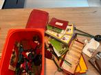 Doos met meccano, Ophalen