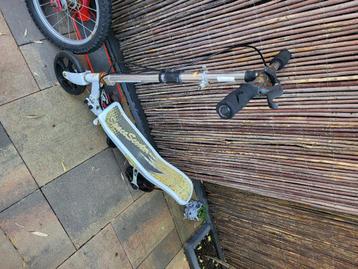 Space scooter beschikbaar voor biedingen